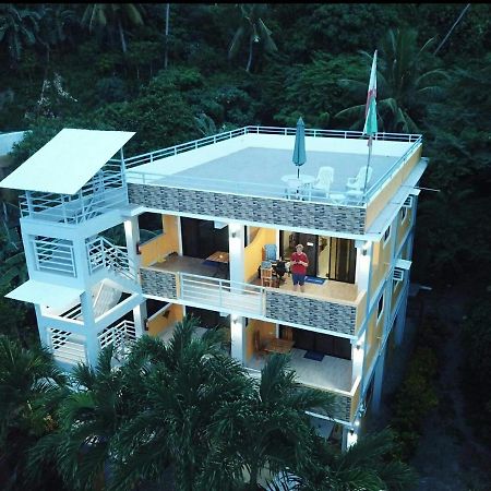 Aparthotel The Blue Pagong Puerto Galera Exterior foto